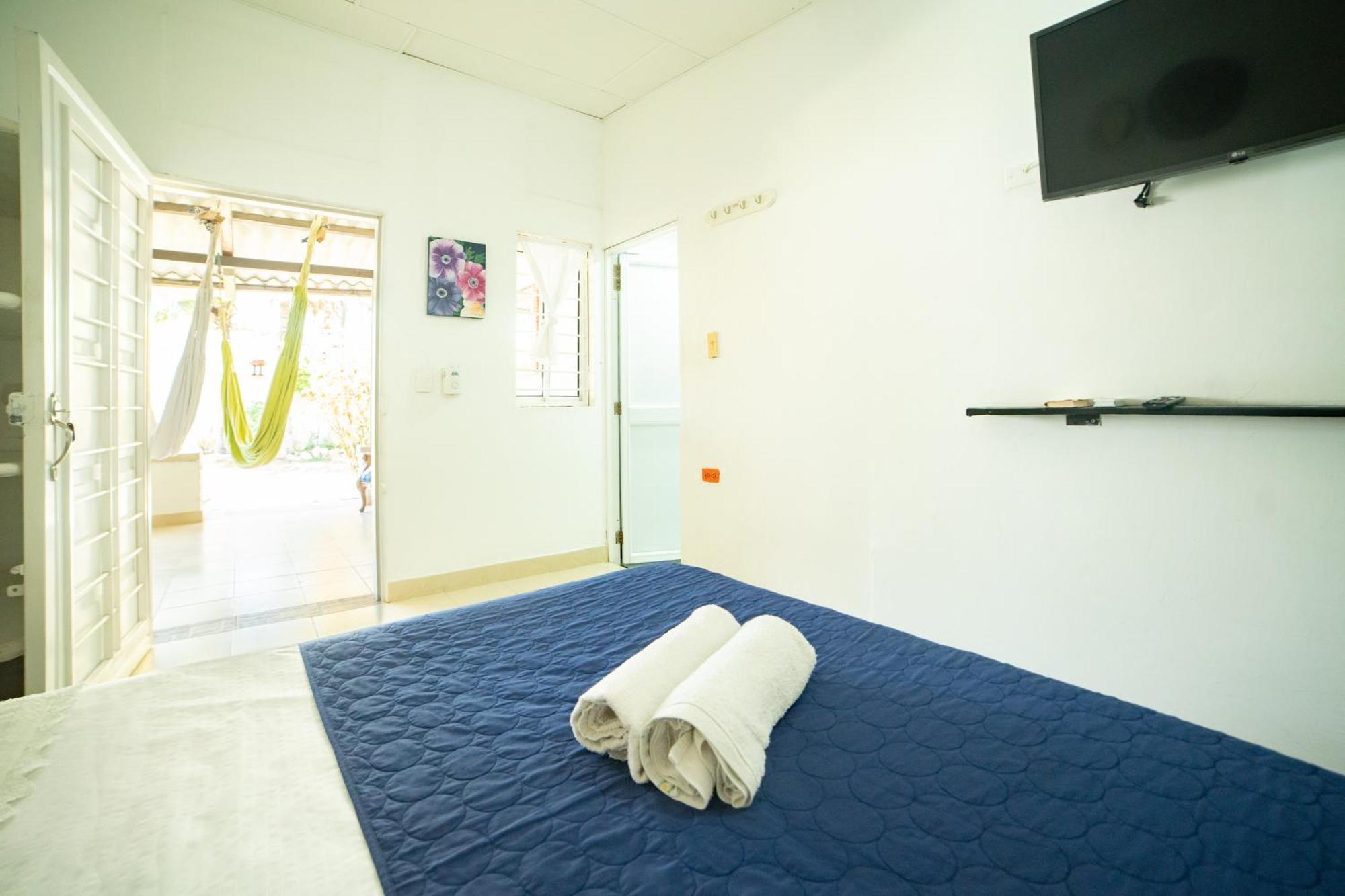 Hostal Del Mar - Tolú Екстериор снимка