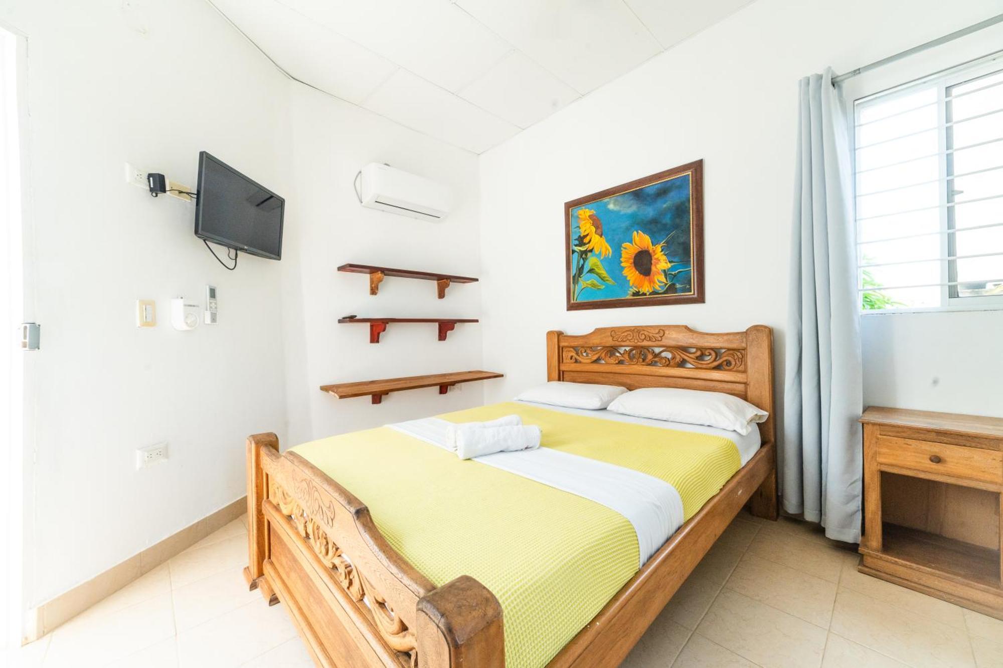 Hostal Del Mar - Tolú Екстериор снимка