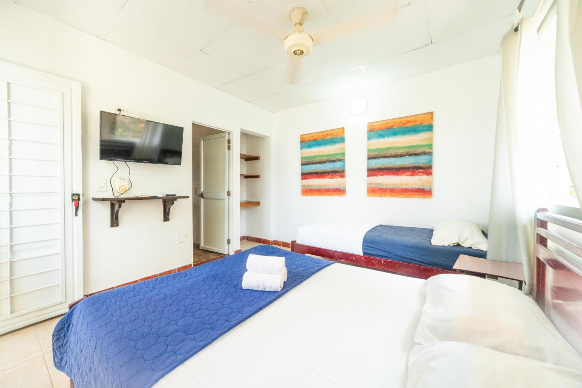 Hostal Del Mar - Tolú Екстериор снимка